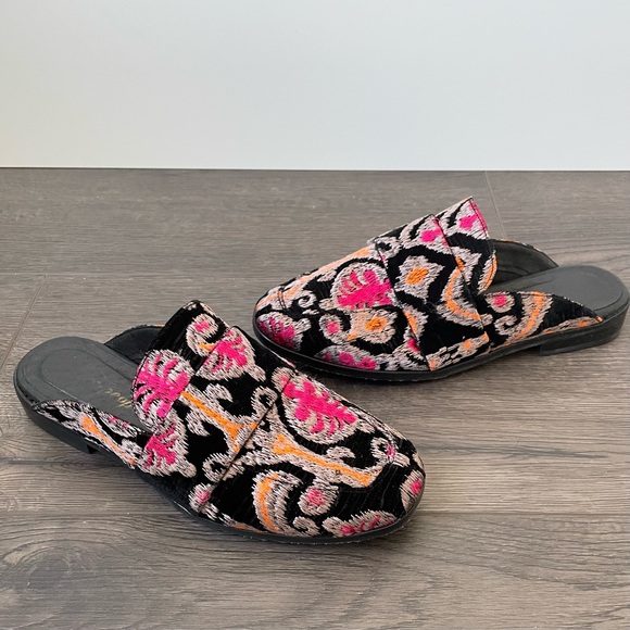 Free People Shoes - Picture 3 of 9